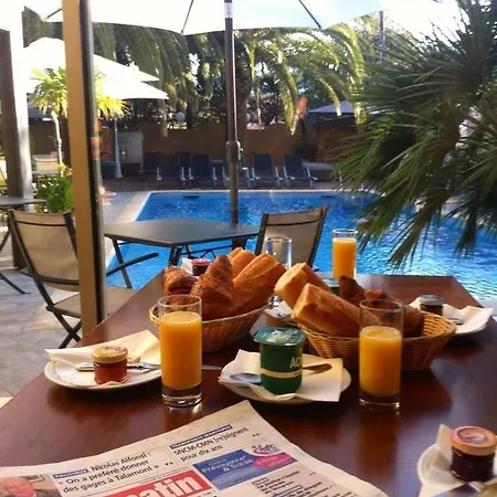 Le Montana Hotel 3*
